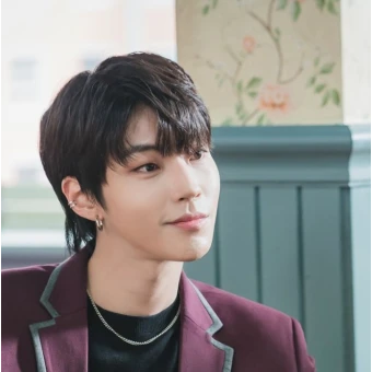 황인엽