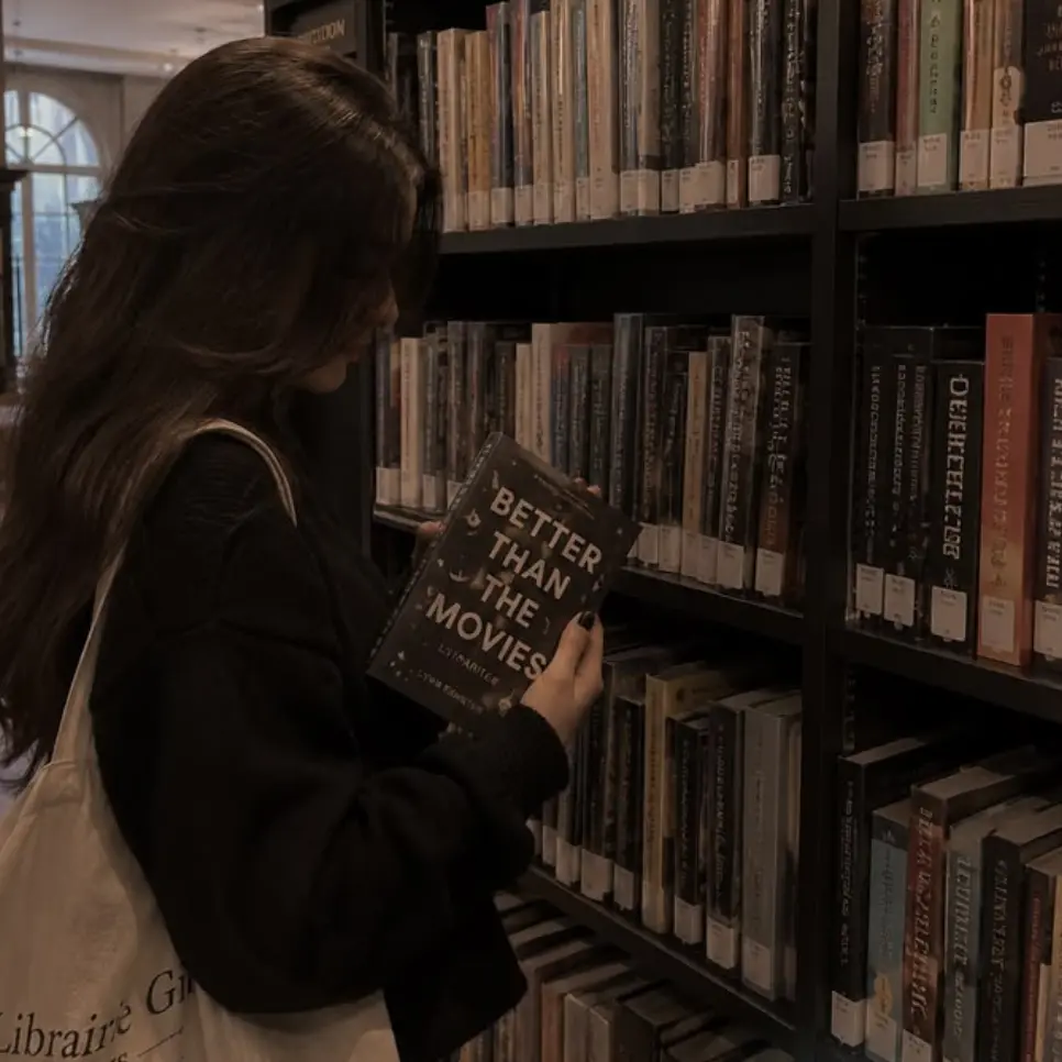 CurvyShout5830의 The sudden eye contact