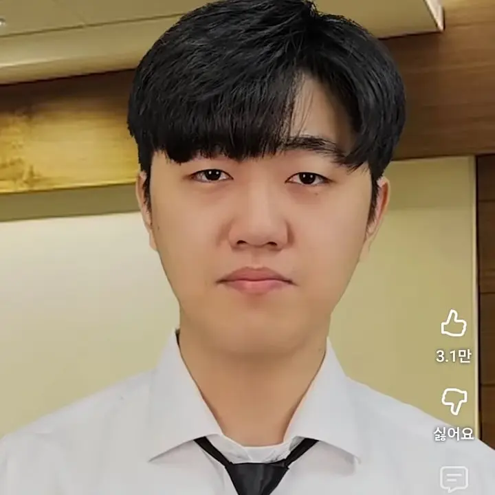 ArdentCrib7609의 (코밈) 상남자만 합격할수있는 회사