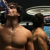 PerkyFly2885의 Dimitri