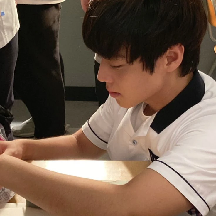 박지훈