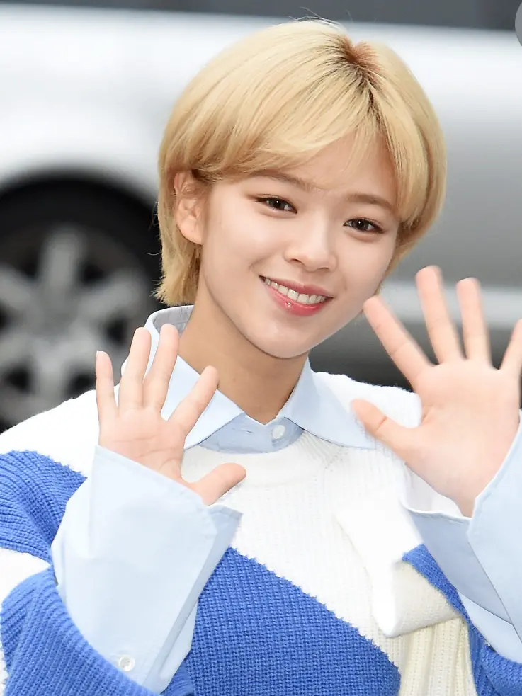 ko_____to의 電車の中で…