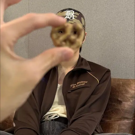 Doyoungajonnasaranghea0201의 정성찬