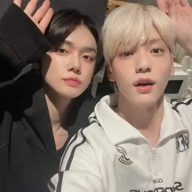 SnazzyKagu4923의 연준 수빈