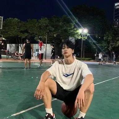 Profile image of 이윤하