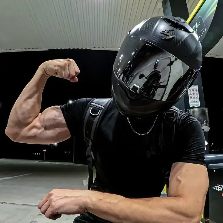 LoudEgret3498의 Liam's BFF