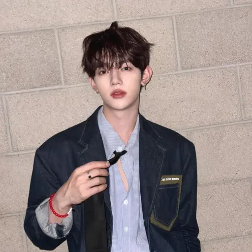 UsableLand3681의 장하오