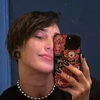 BruteTongs1508의 Demi Bennett