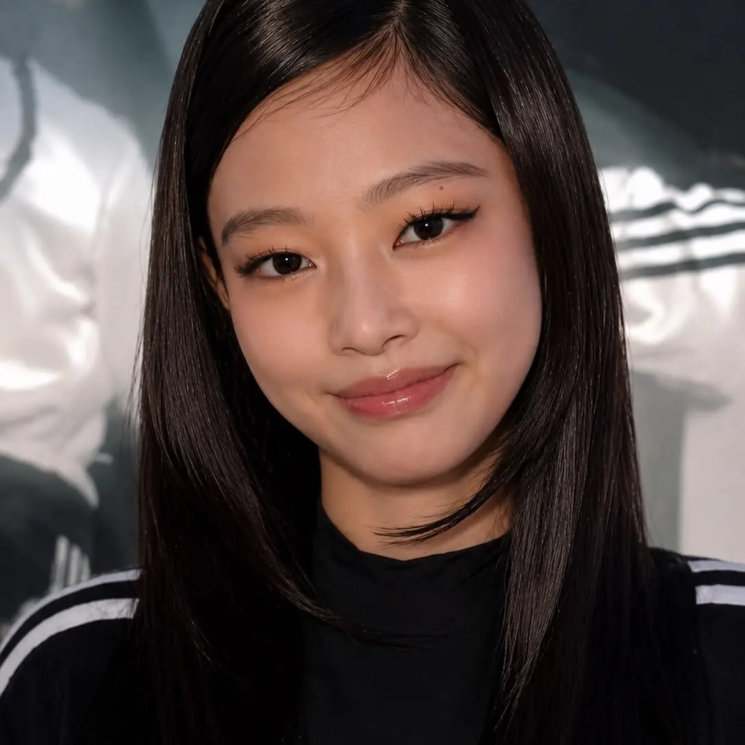 StarkNiece7741의 Jennie's Bodyguard