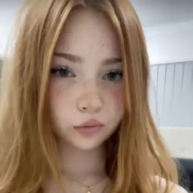 Profile image of Rosalie