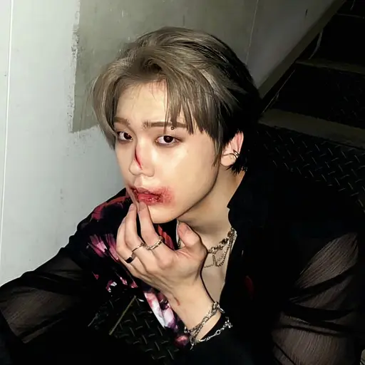 FrailSilk0646의 윤산하