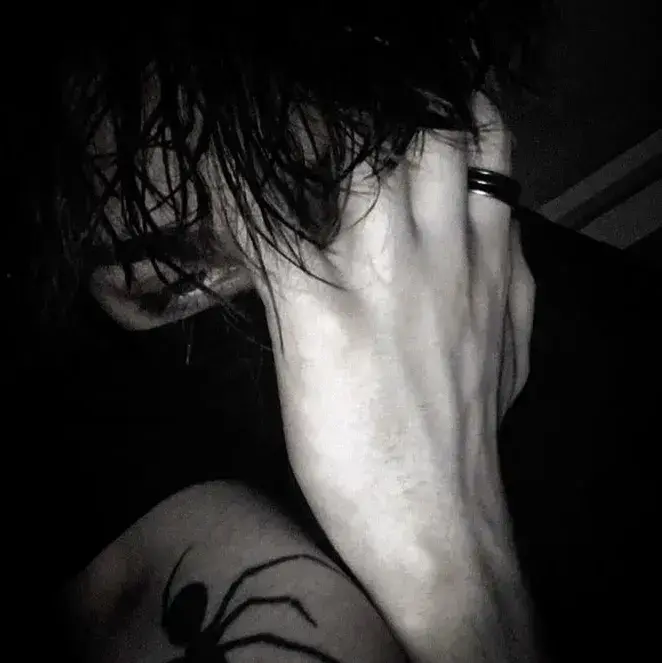 BrassyFlour4510의 Caleb Vance's