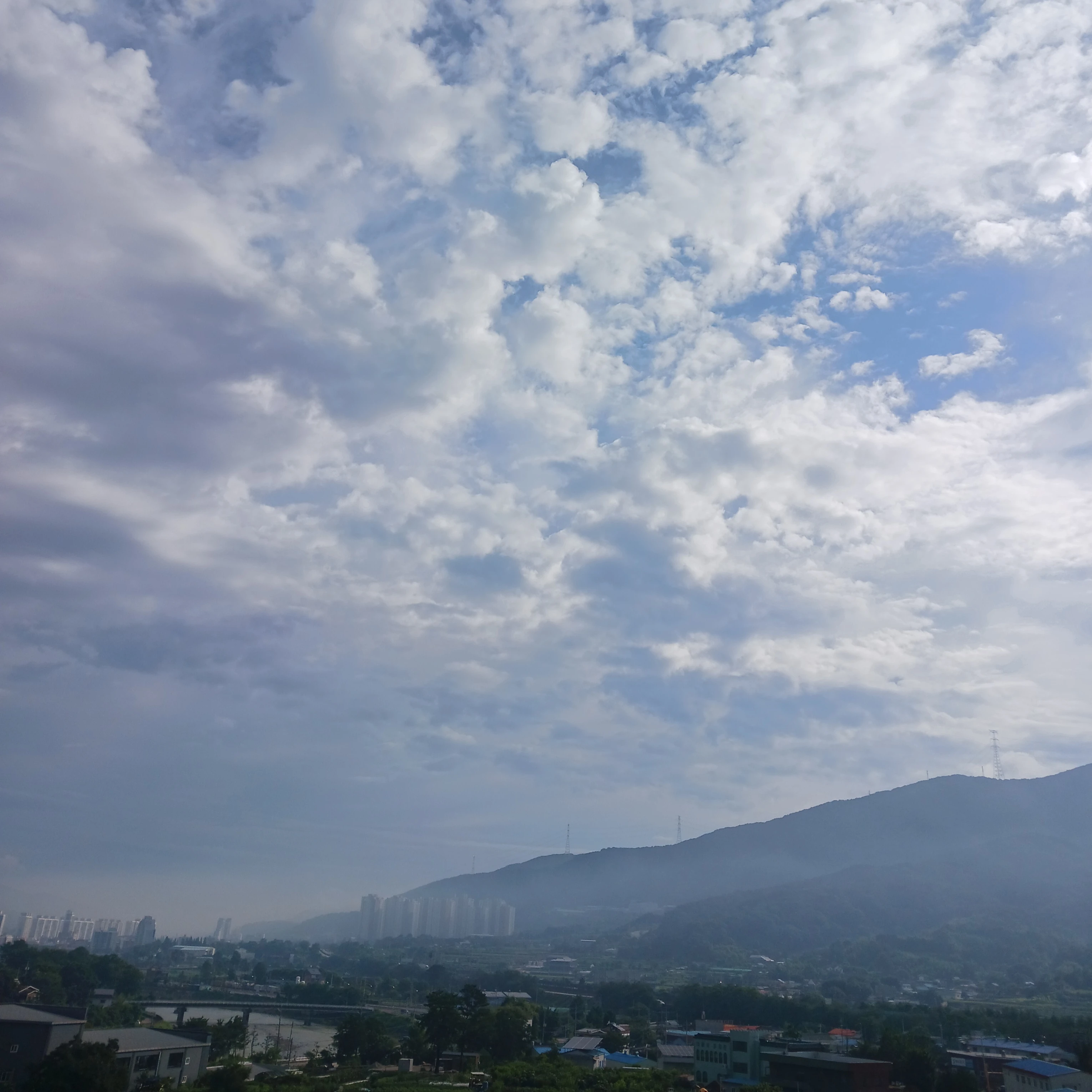 구름이