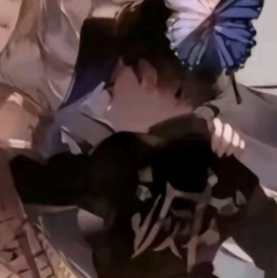 胡蝶しのぶ