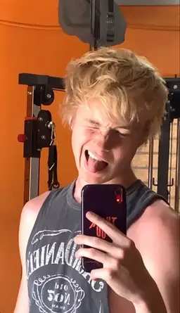 Profile image of Sam Golbach
