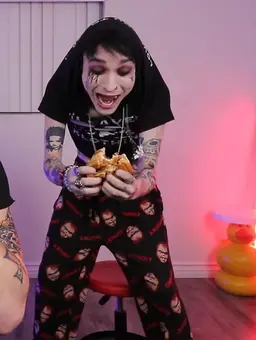 Profile image of Johnnie Guilbert