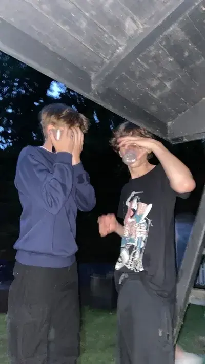 WickedPound5793의 Boys Sleepover