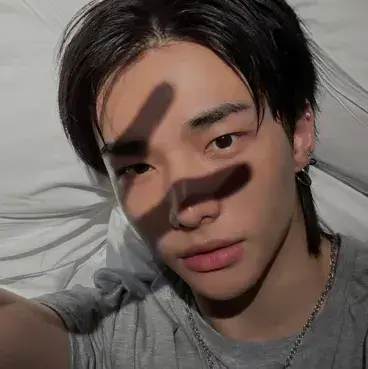 Profile image of Min-jun