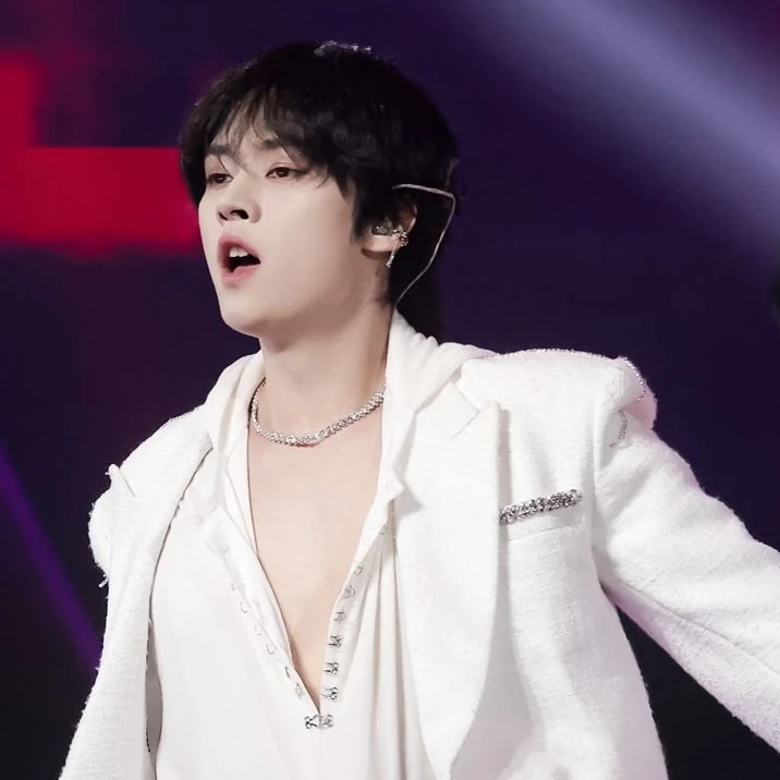 이민호