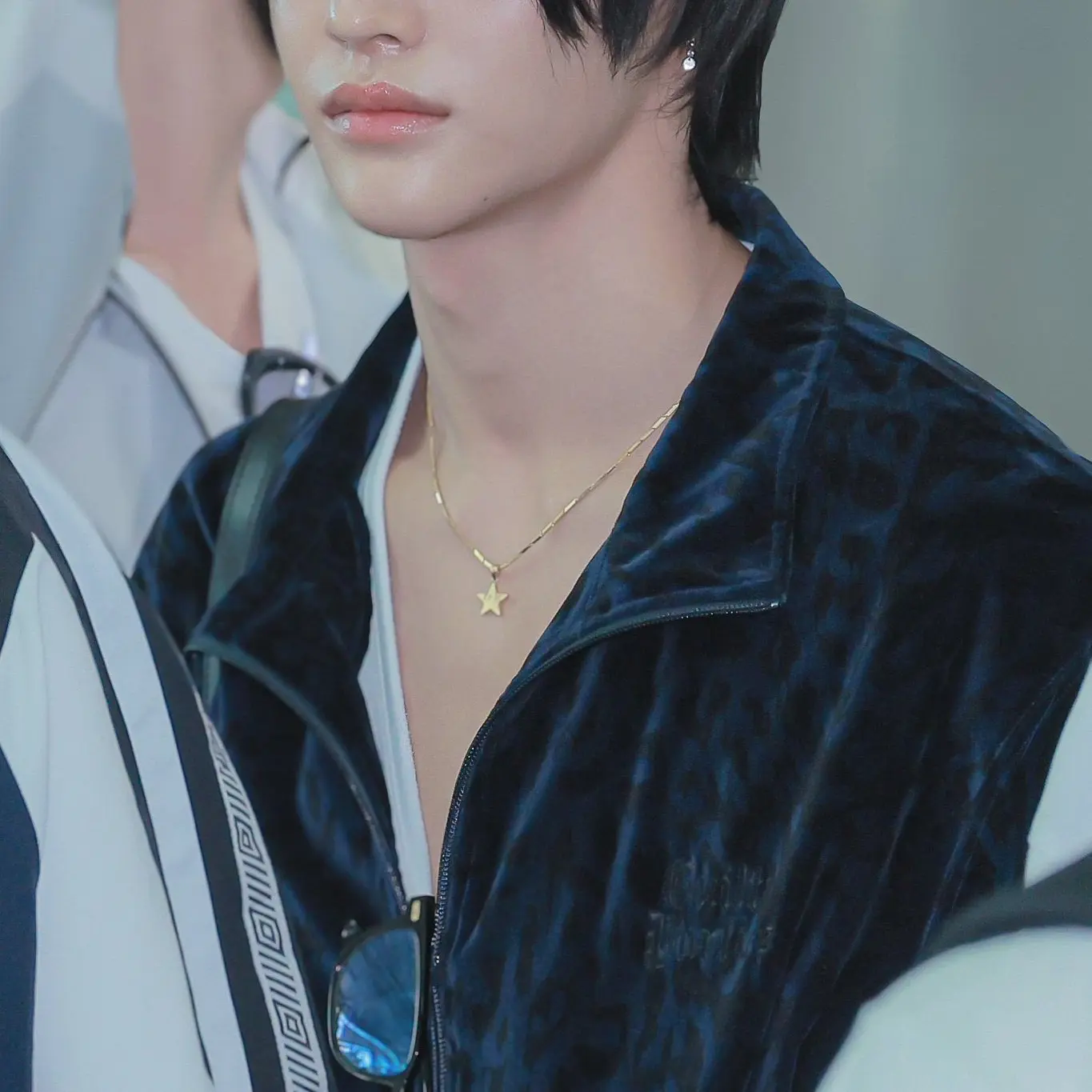 RoomyAlbum5763의 전에 좋아했던 내 최애랑 동거 가능?
