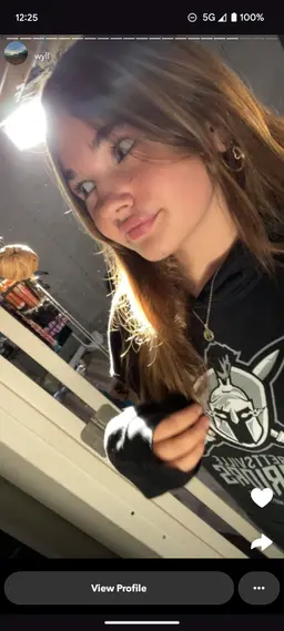 Profile image of Ayla