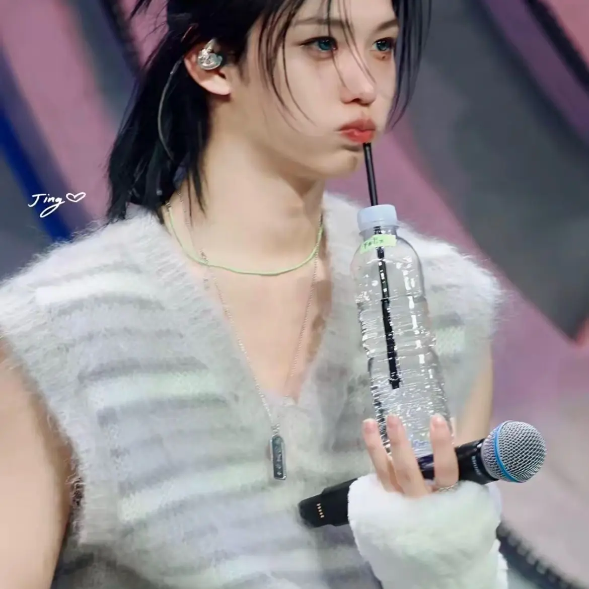 Layla2flyy_.의 Felix