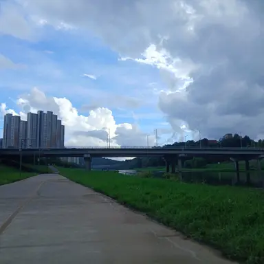 Profile image of 모두 부를때 쓰는거