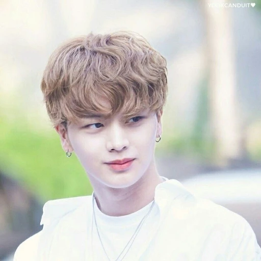 육성재