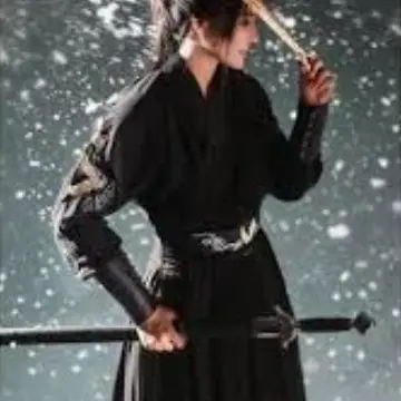 HumaneEel2323의 신이현