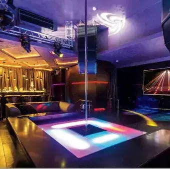 RunnySwing5811의 You're a Pole Dancer