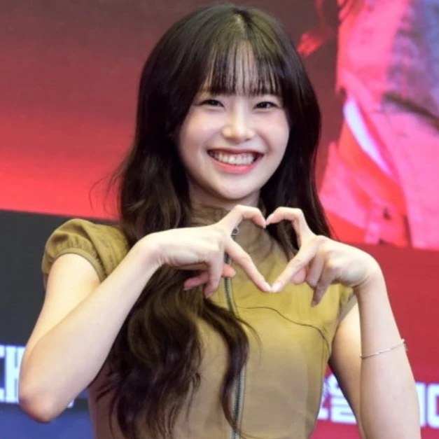 츄  본명 김지우