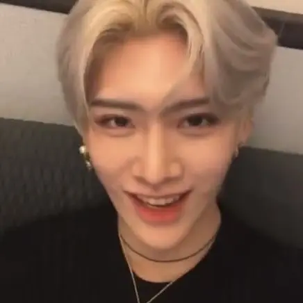 KindCrane8353의 리키