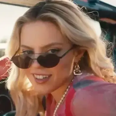 Profile image of Regina