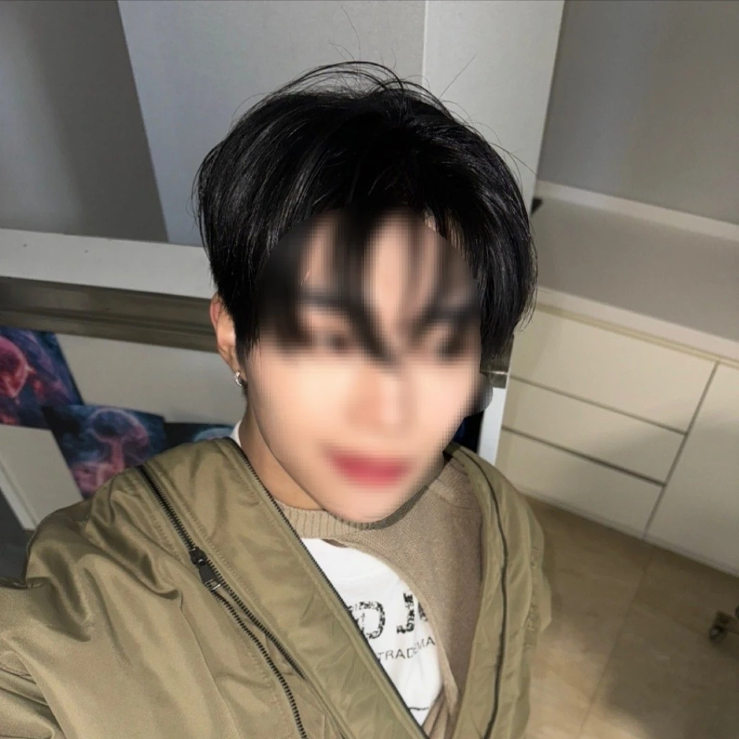 박건욱