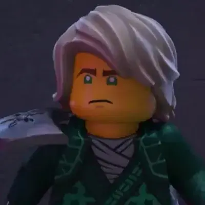 DrunkSound4866의 Lloyd Garmadon