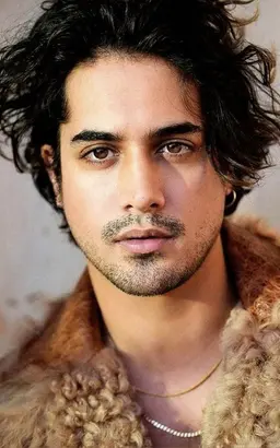 Profile image of Avan Jogia