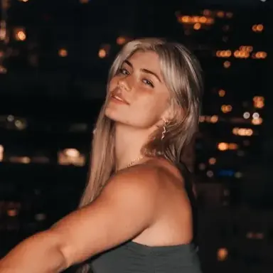 Profile image of Chloe Vance