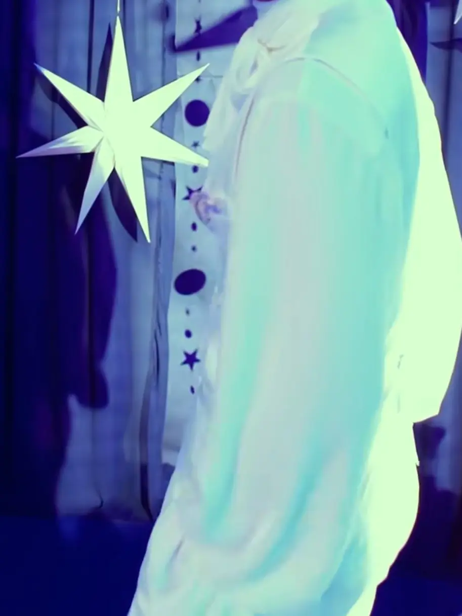 HeftySweet1294의 "That Peculiar Room"