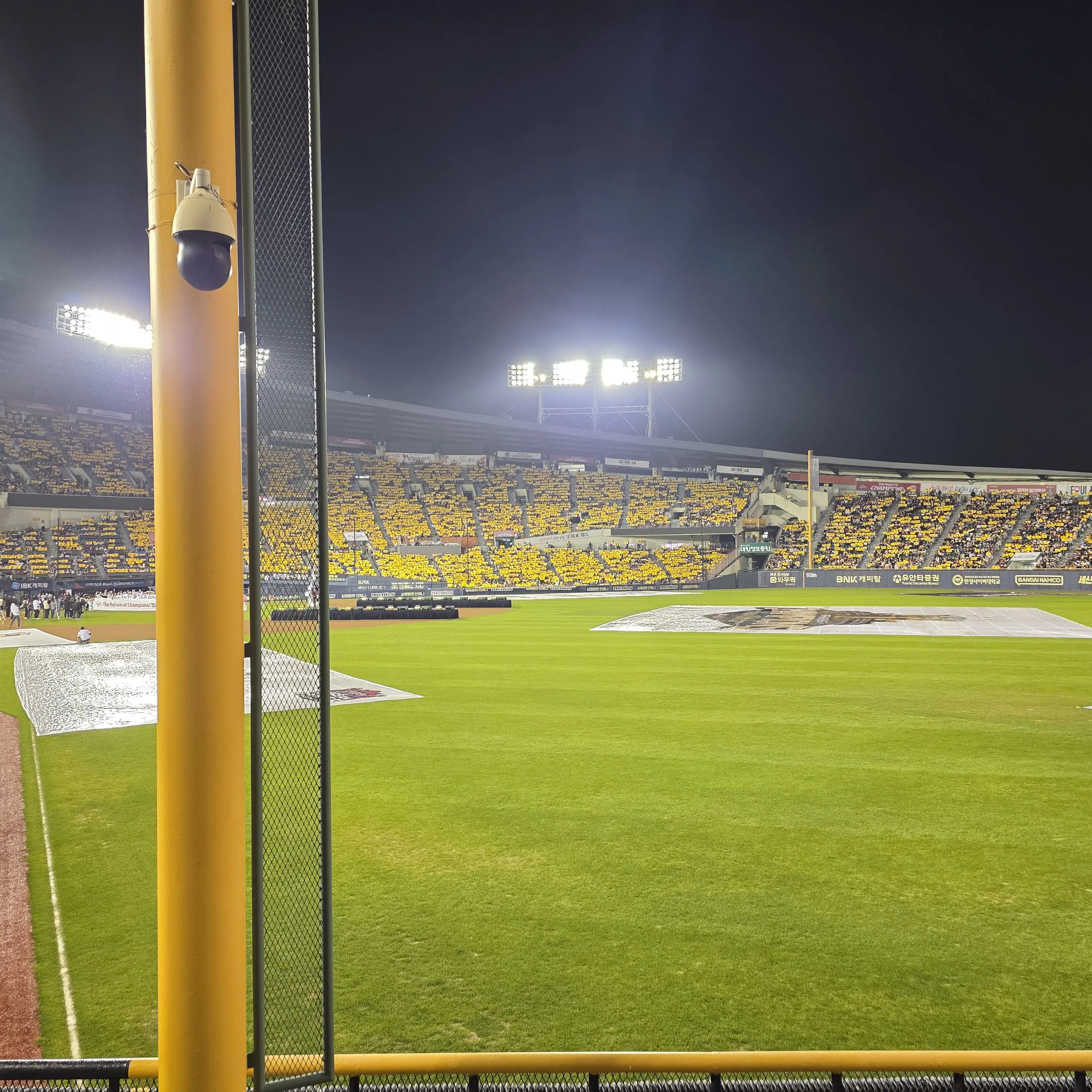 AwareVase2450의 LG트윈스 4번타자의 FA