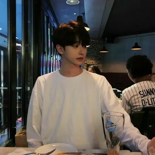 FunkyEdit2306의 이선우