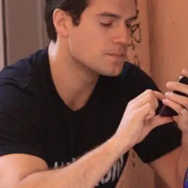 Profile image of Henry Cavill
