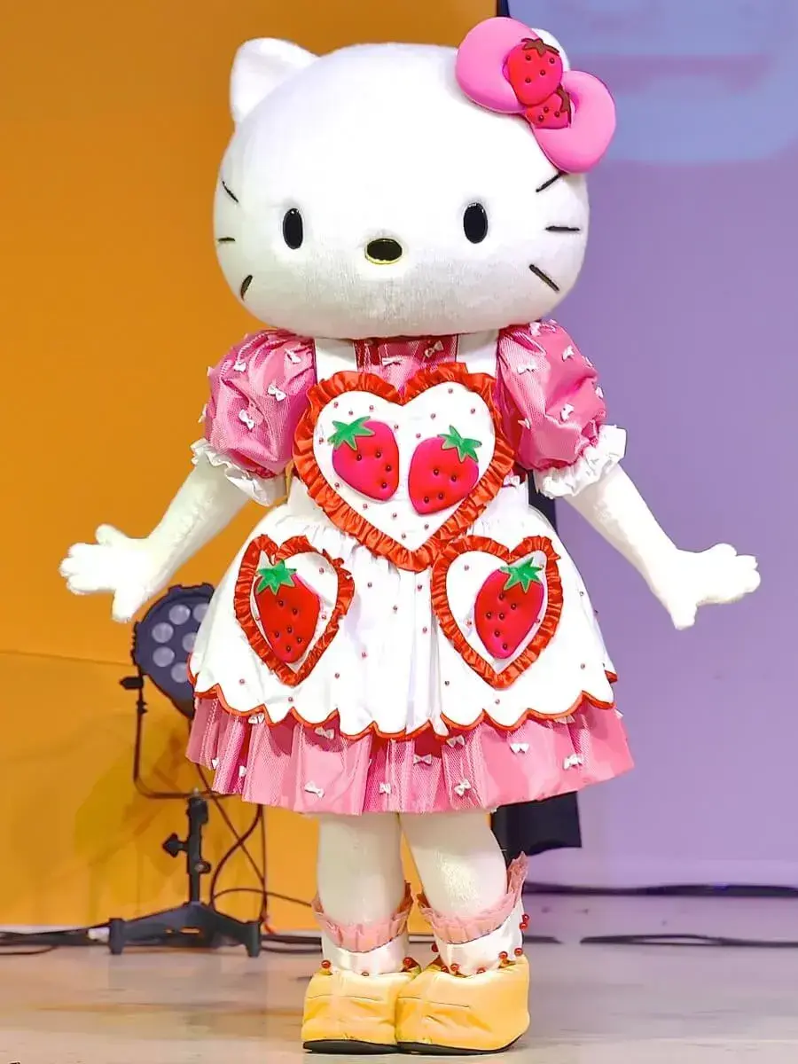 GreedyViper074의 🍎‪🎀메이드 카페❤️😽