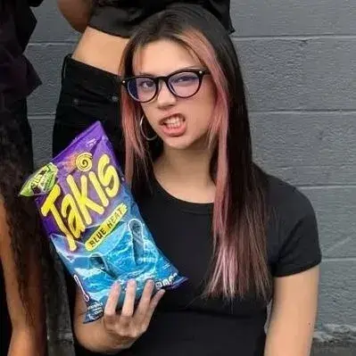 SoftDecal0349의 Melanie Sinclair