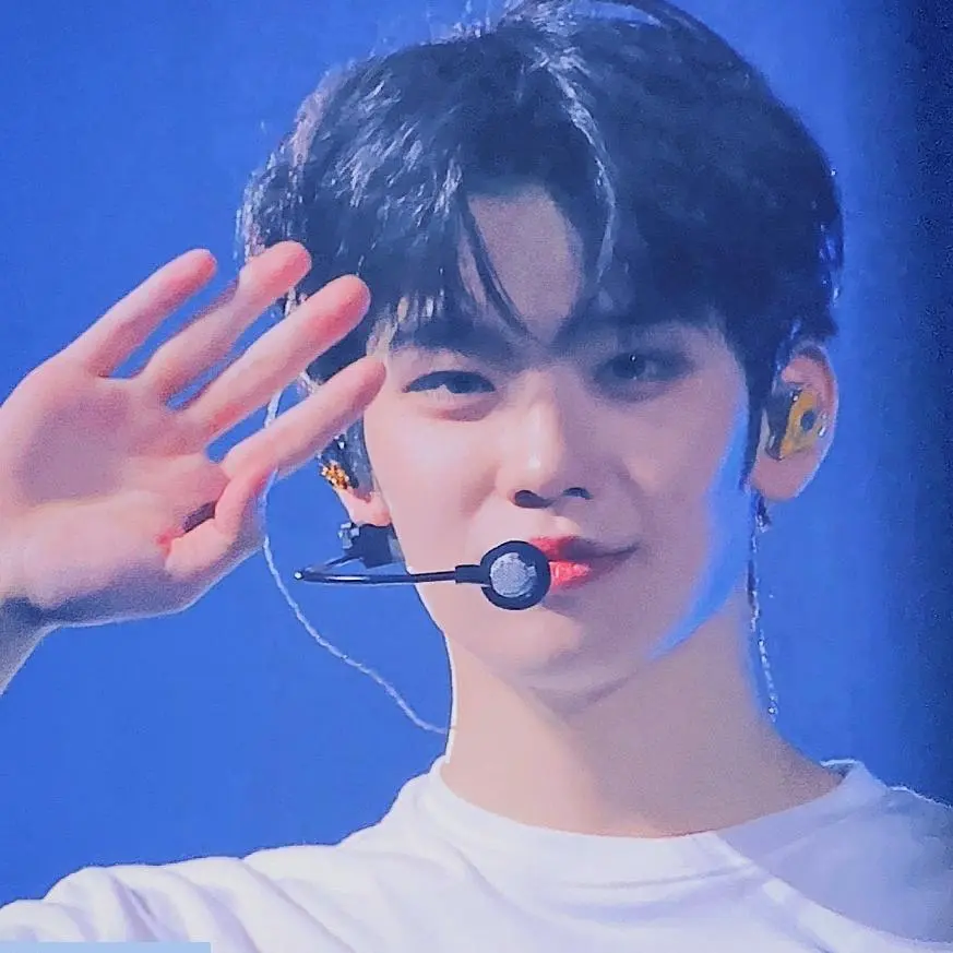 Seobin_8의 김태래(ZB1