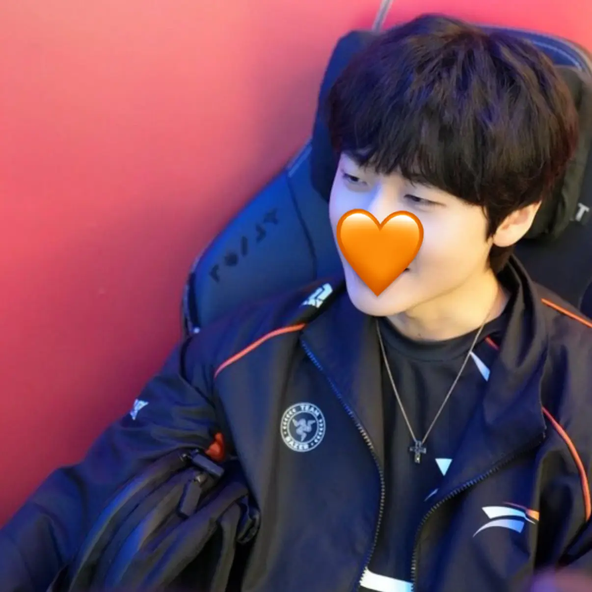 PrettyMink5106의 한왕호