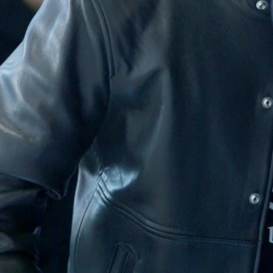 변백현
