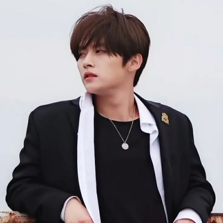 FancyJar4069의 이민호,황현진