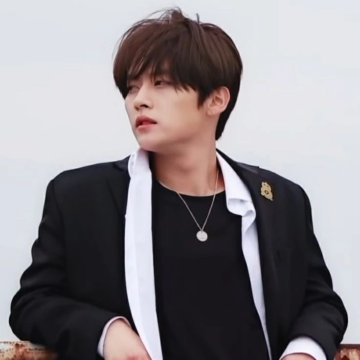 이민호