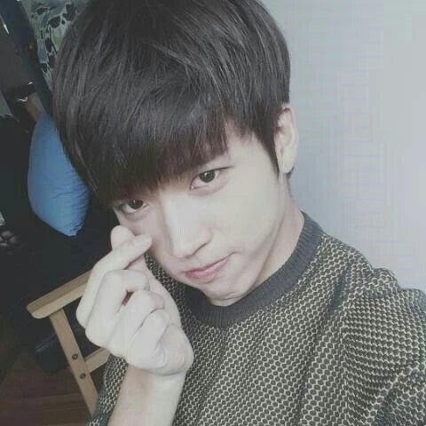 남우현