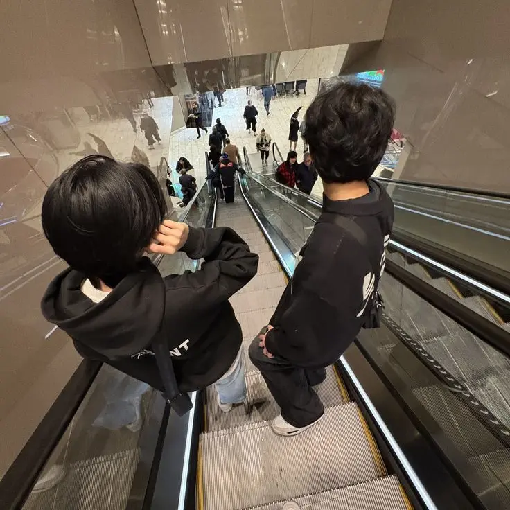 fireflowe0209의 6人のお兄ちゃん